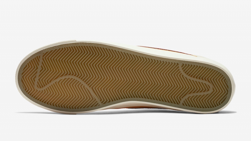 nike blazer low bruised peach