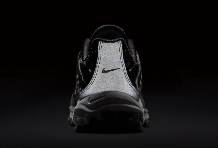 air max plus 97 black white