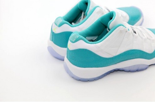 aqua 11 low