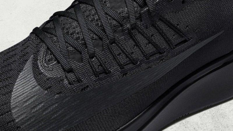 triple black zoom fly