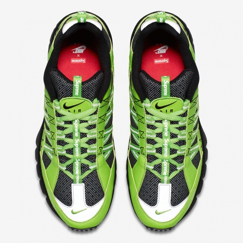 nike supreme humara