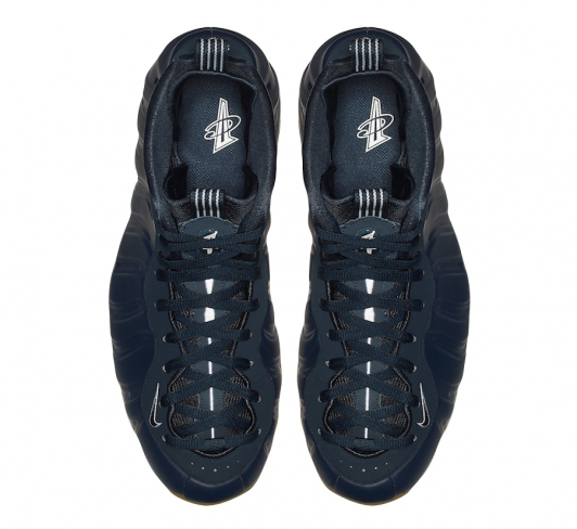 foamposite one midnight navy