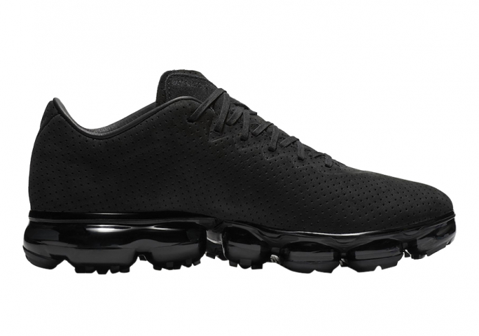 vapormax 1 triple black