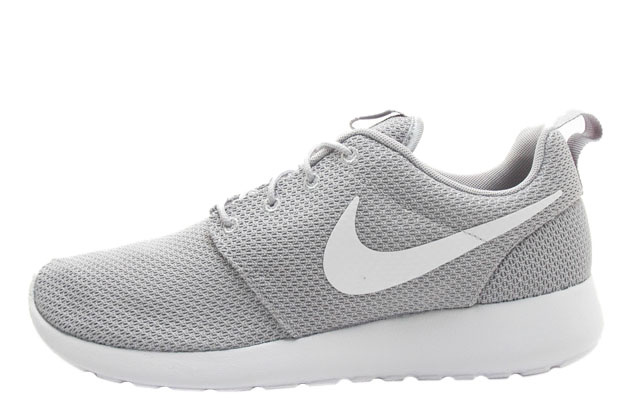 grey nike roshe one