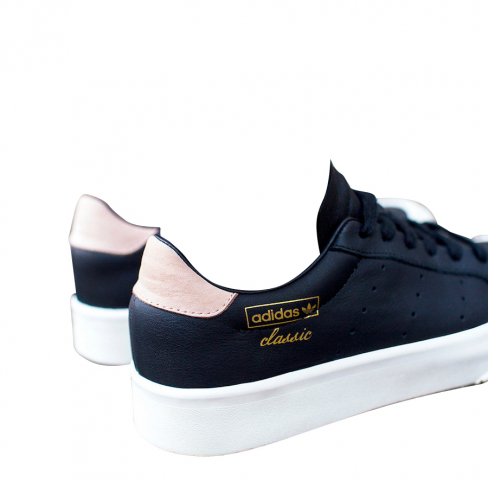 adidas everyn black