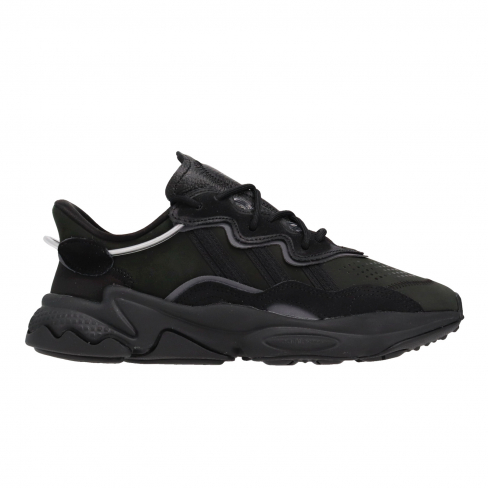 ozweego trainers core black night met