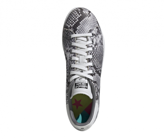 stan smith grey snakeskin