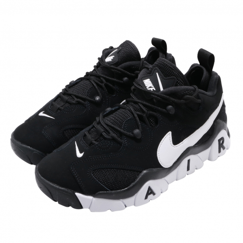 nike air barrage low available in black and white