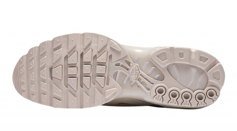 vapormax plus light orewood brown