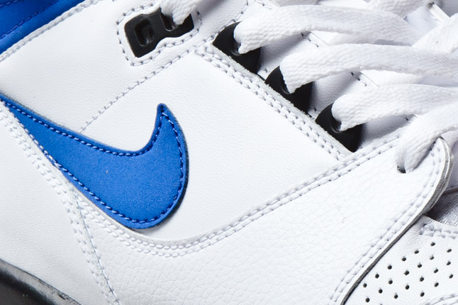 nike air revolution white