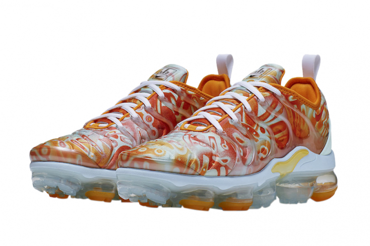 tie dye vapormax