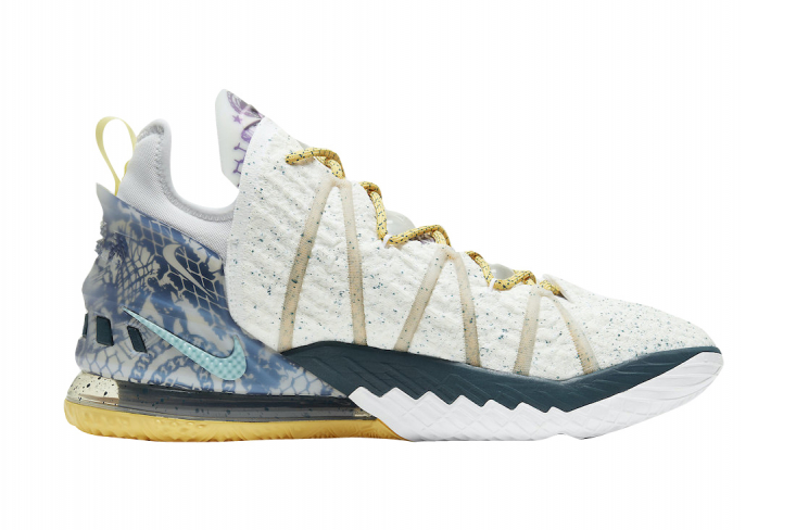 lebron reflection 18