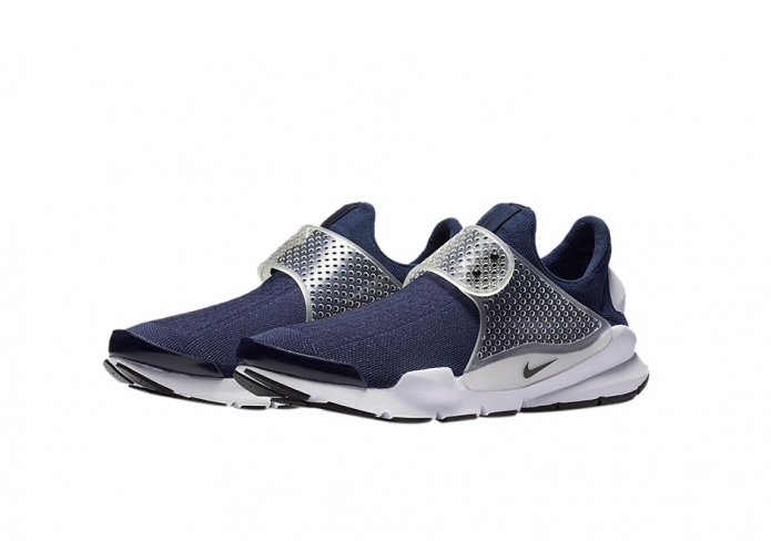 navy blue sock darts