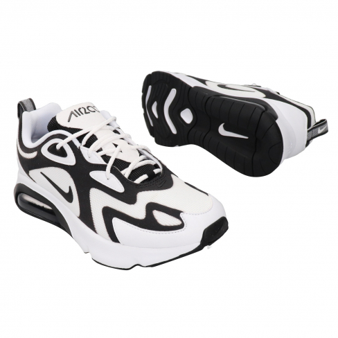 nike 200 black and white