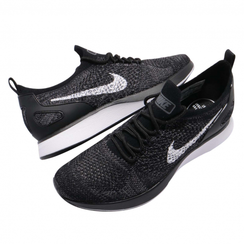 nike mariah flyknit racer black white