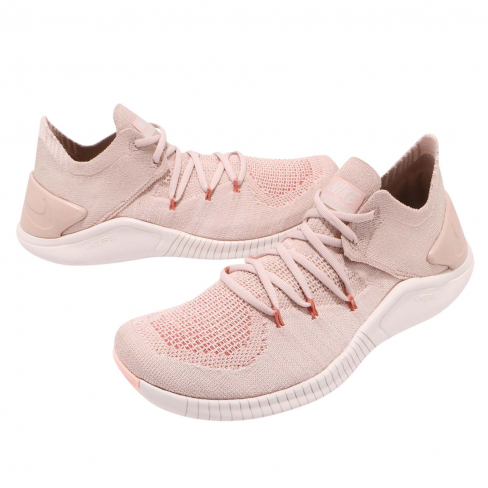 beige flyknit