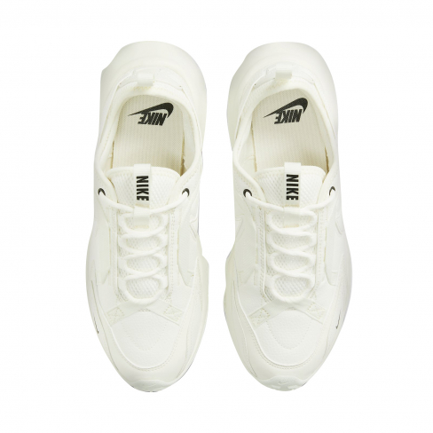 tc 7900 nike white