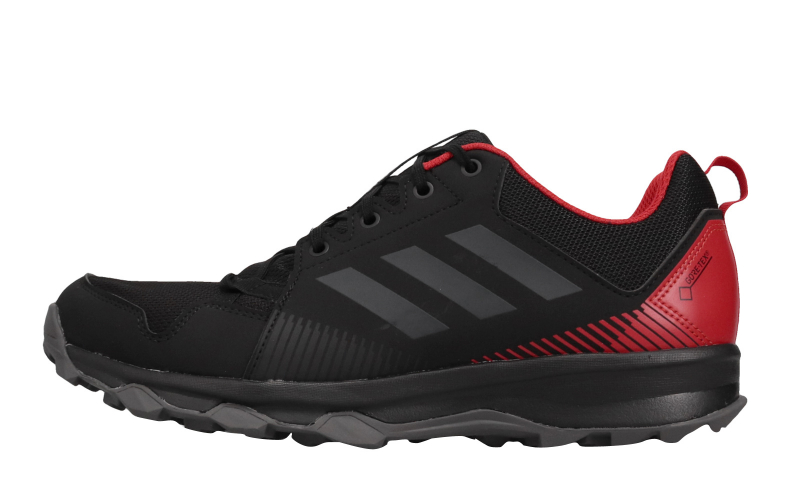 terrex adidas tracerocker