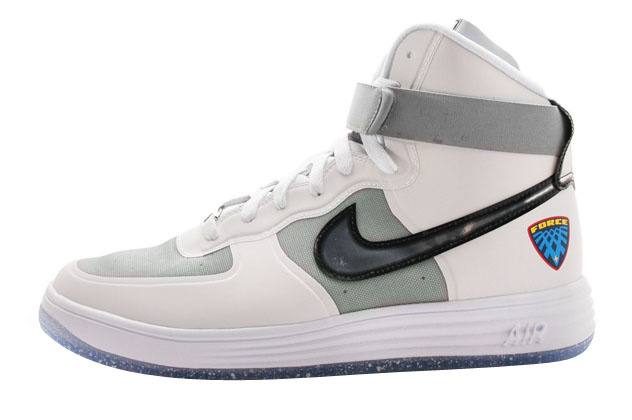 nike lunar force 1 hi wow qs