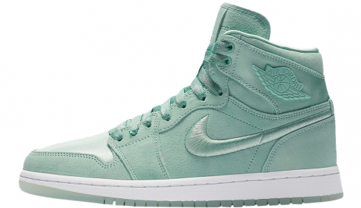 The Air Jordan 1 GS GG Mint Foam And Metallic Gold Is Icy And Fresh At ...